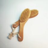 Curve Handle Body Brush